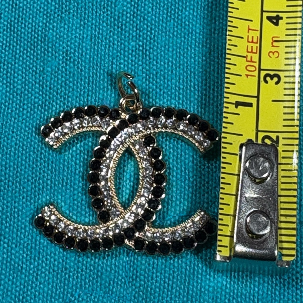Gold Necklace with Black Accents - Picture 6 of 6